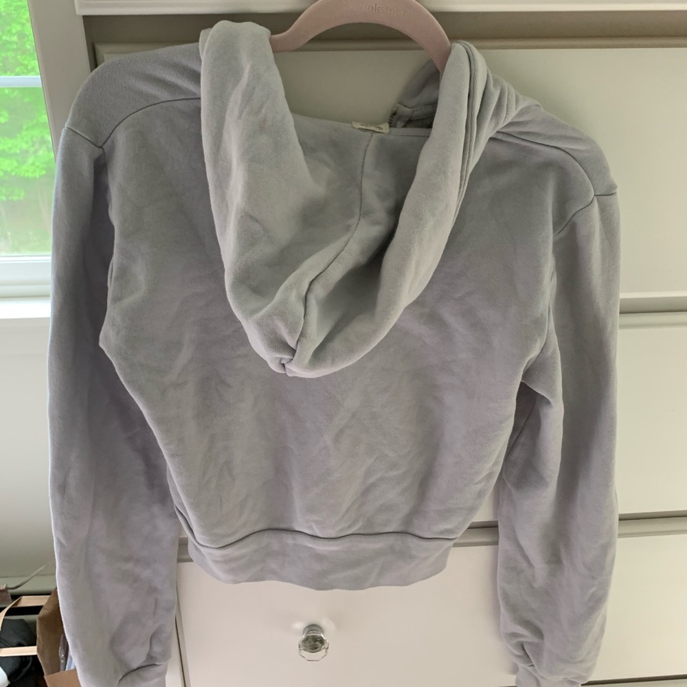 Cropped Brandy Melville sweatshirt - Picture 2 of 2